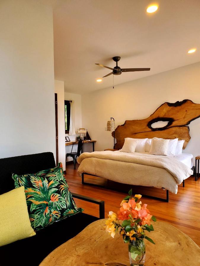 Yumas Riverfront Lodge San Ignacio Ngoại thất bức ảnh