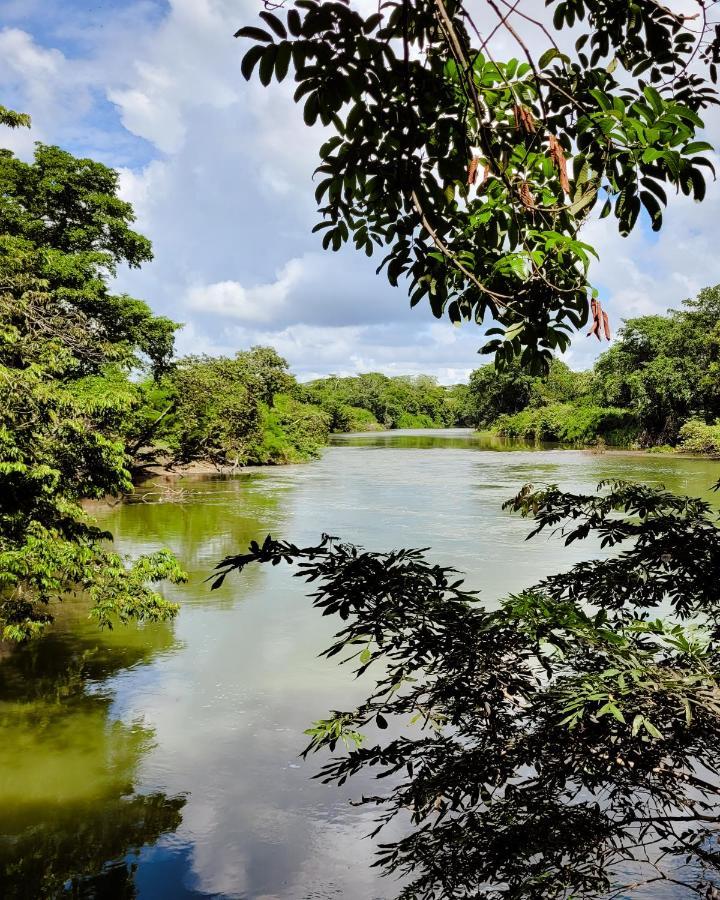 Yumas Riverfront Lodge San Ignacio Ngoại thất bức ảnh